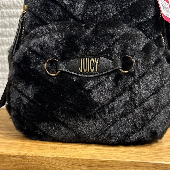 Juicy Couture Faux Fur Backpack Hair Clip Charm Bracelet 